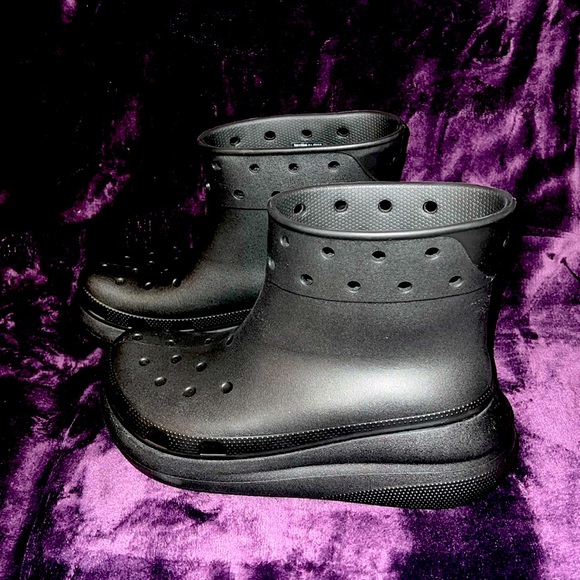 CROCS Other - CROCS RAIN BOOTS ADULT CLASSIC MEN’S 9  WOMEN’S 11